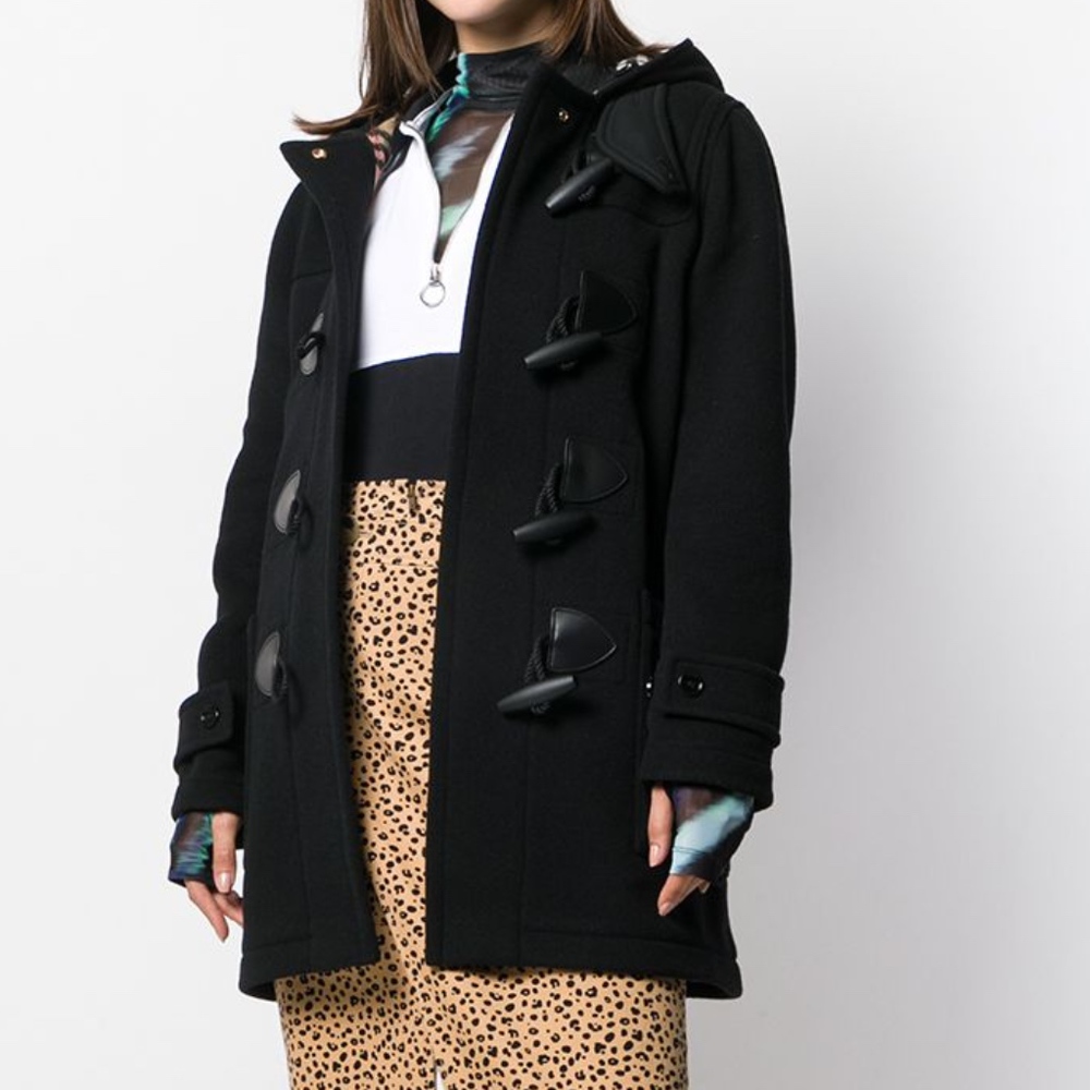 Beautiful Burberry Winter Coat Black Size 6/8